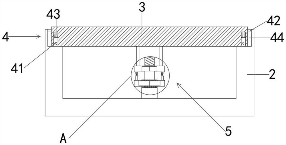 Vacuum degree keeping structure of reaction flywheel