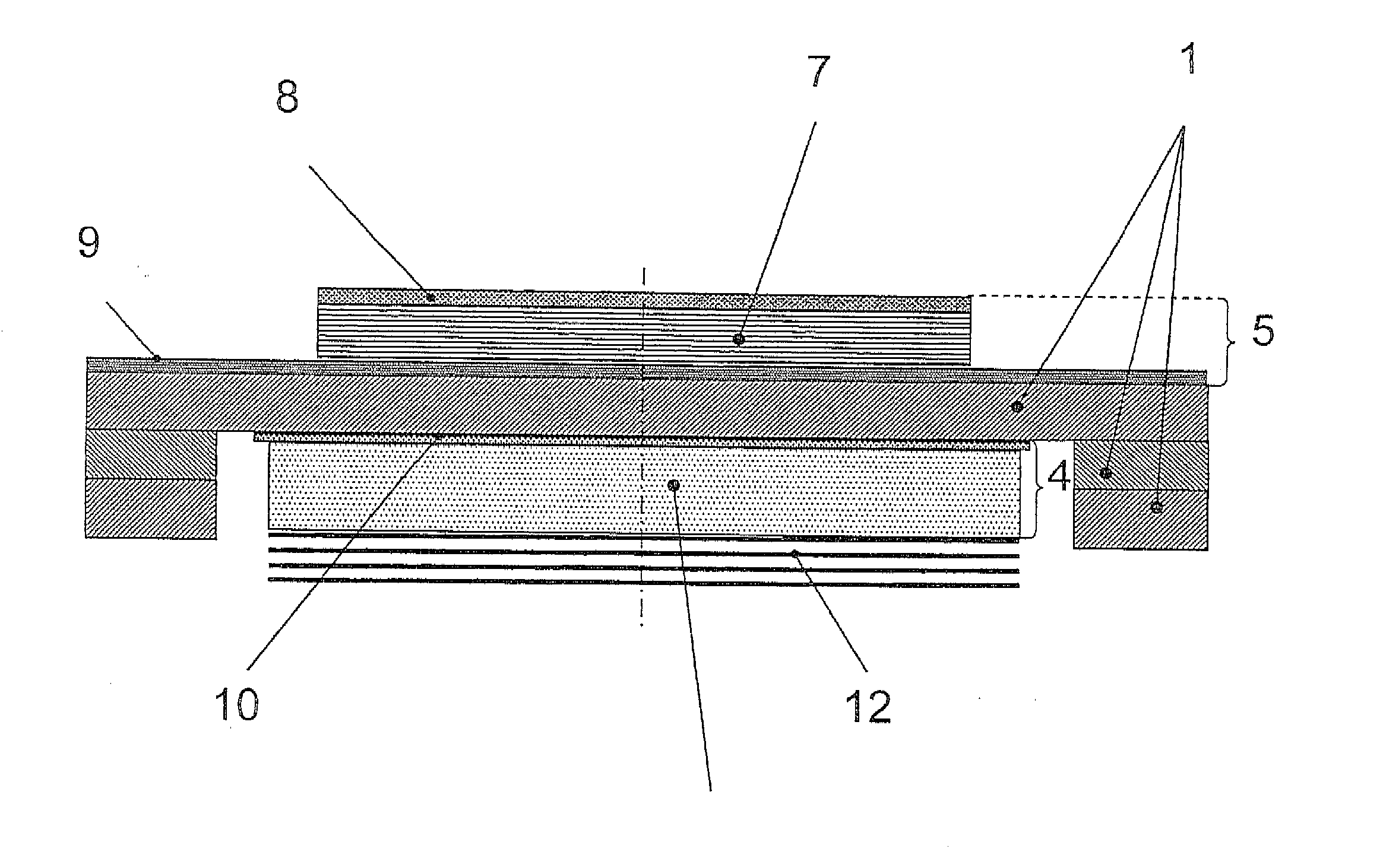 Adaptive deformable mirror for compensation of defects of a wavefront