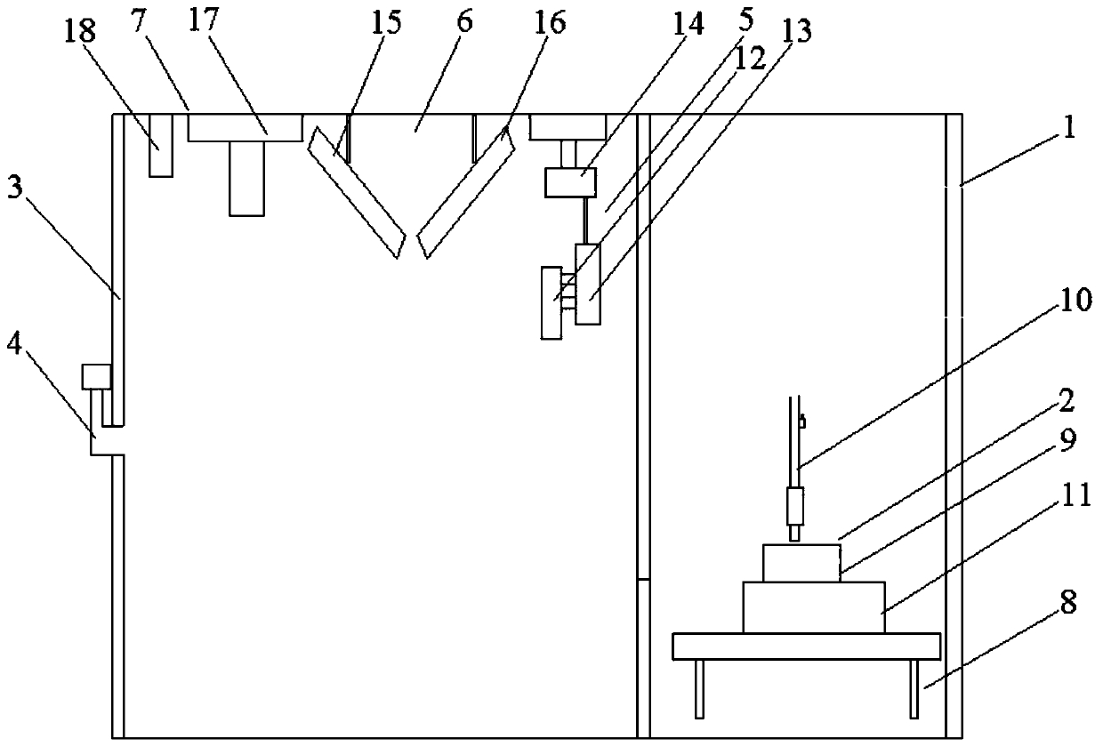 Semiconductor cleaning device with on-line monitoring function