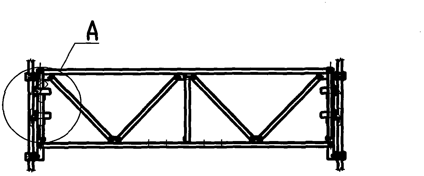 Self-lifting mounting platform for steel head material hoister and mounting method for mounting platform