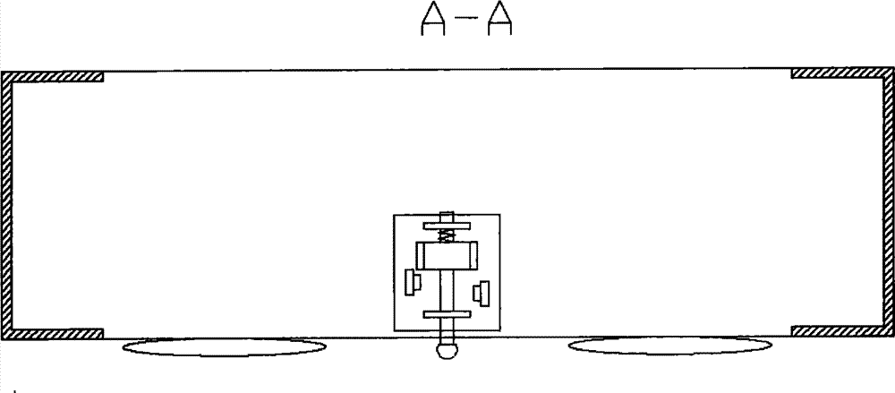 Automatic leveling control device for air cushion suspended transport vehicle