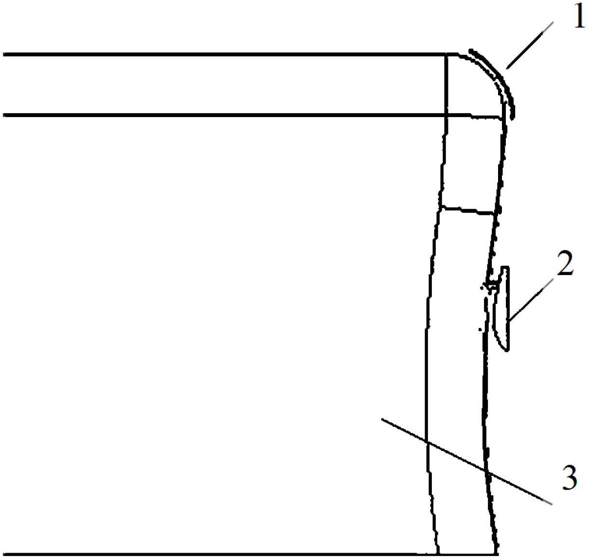 Passenger car rear body capable of effectively cooling engine cabin