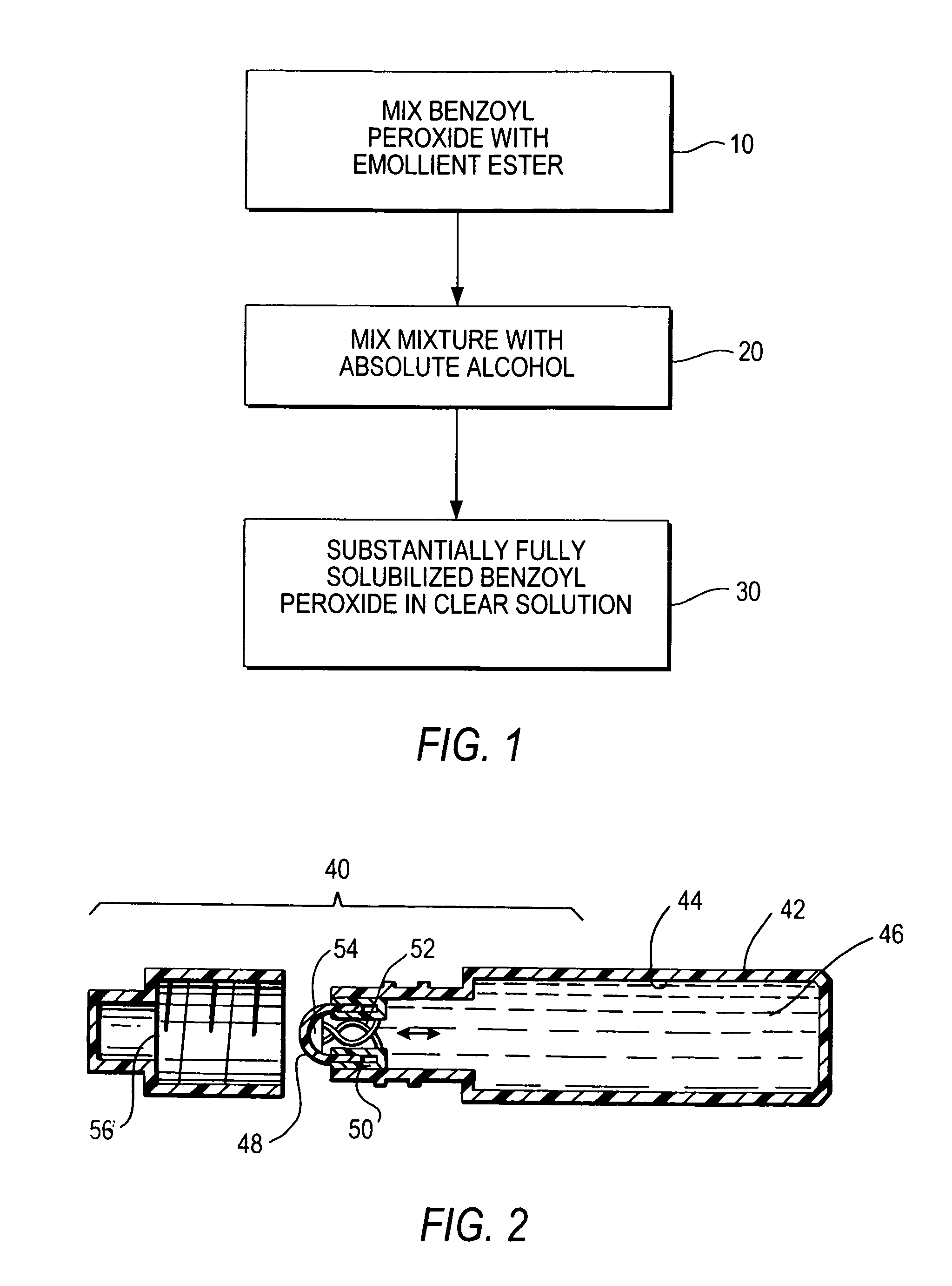 Liquid compositions containing solubilized benzoyl peroxide