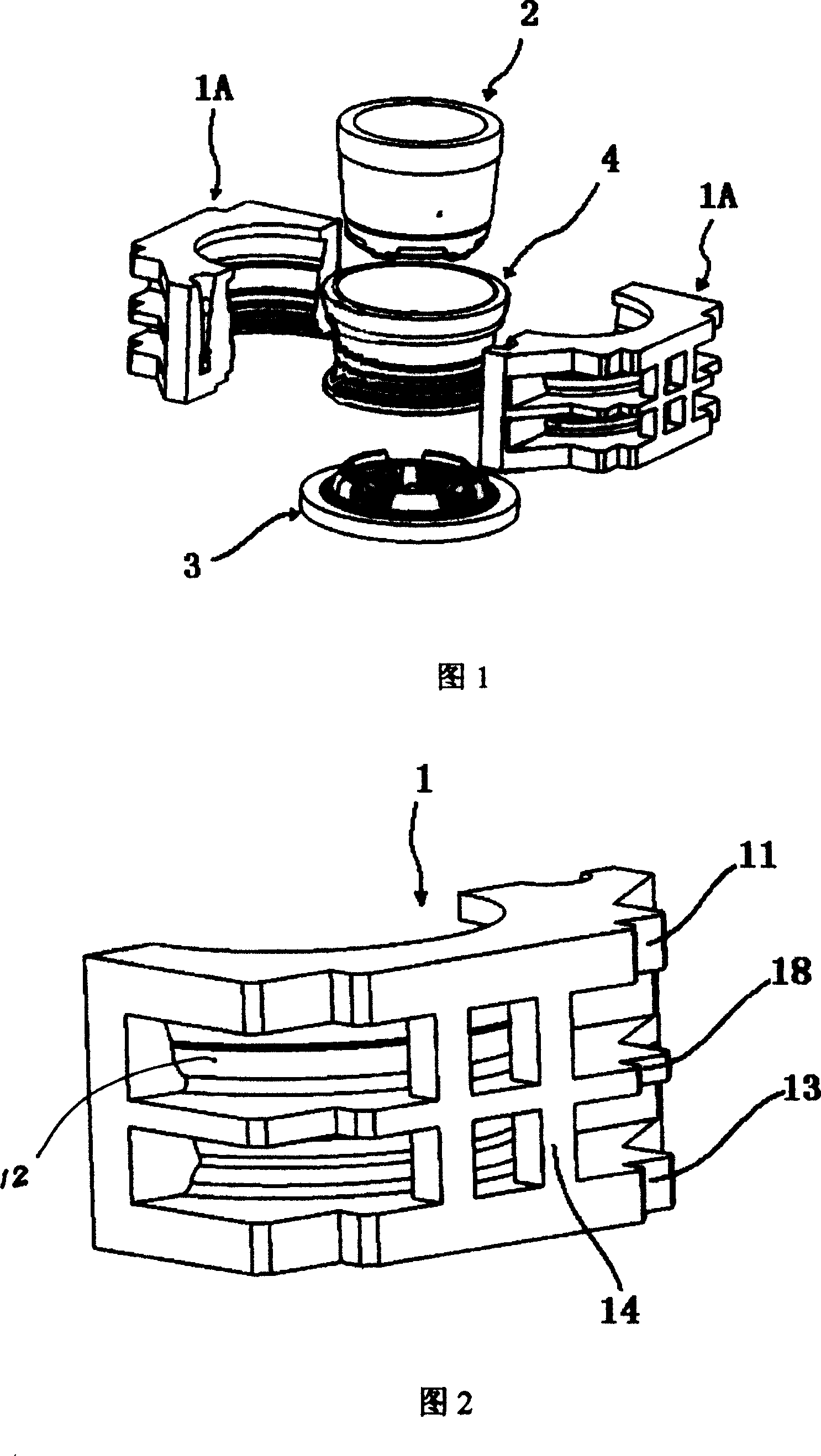 Side mold for gravitational casting of automobile hub