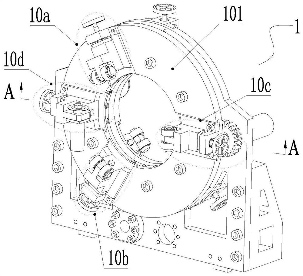 Automatic cable stripping device integrating longitudinal cutting and annular cutting