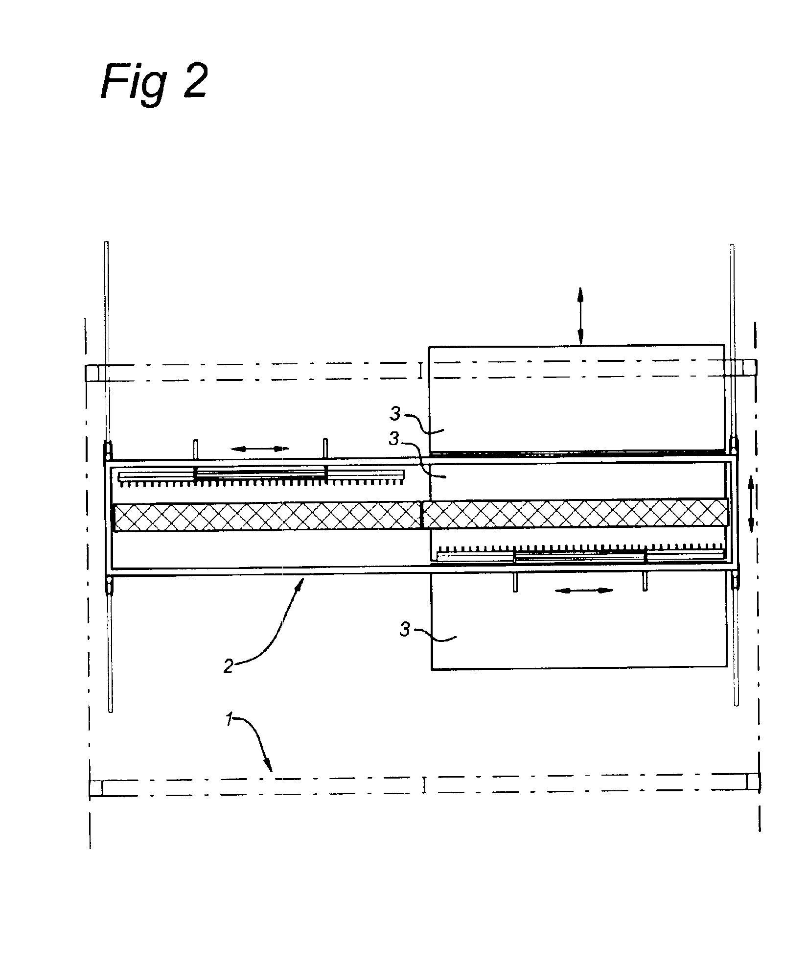 Method for growing plants accommodated in containers on a bearer provided at a first, low level in a glasshouse