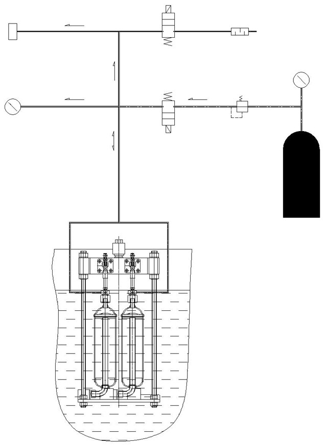 Gas-collecting hood method leakage detection system for liquid accumulator leakage detection and leakage detection method thereof