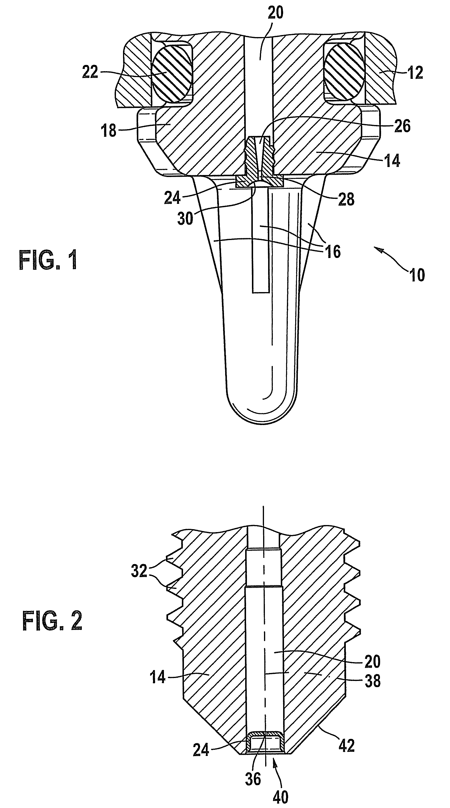 Device for reducing pressure pulses in pressure sensors