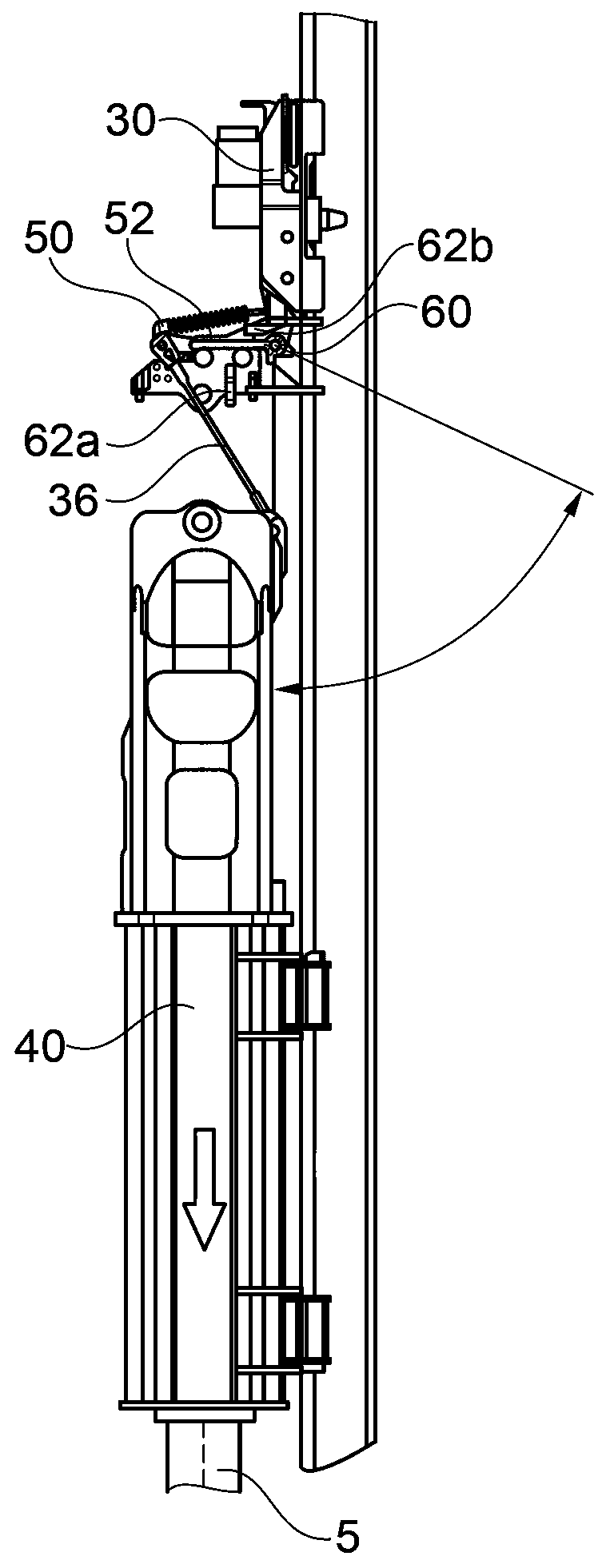 Pile driving device and method for driving pile driving materials