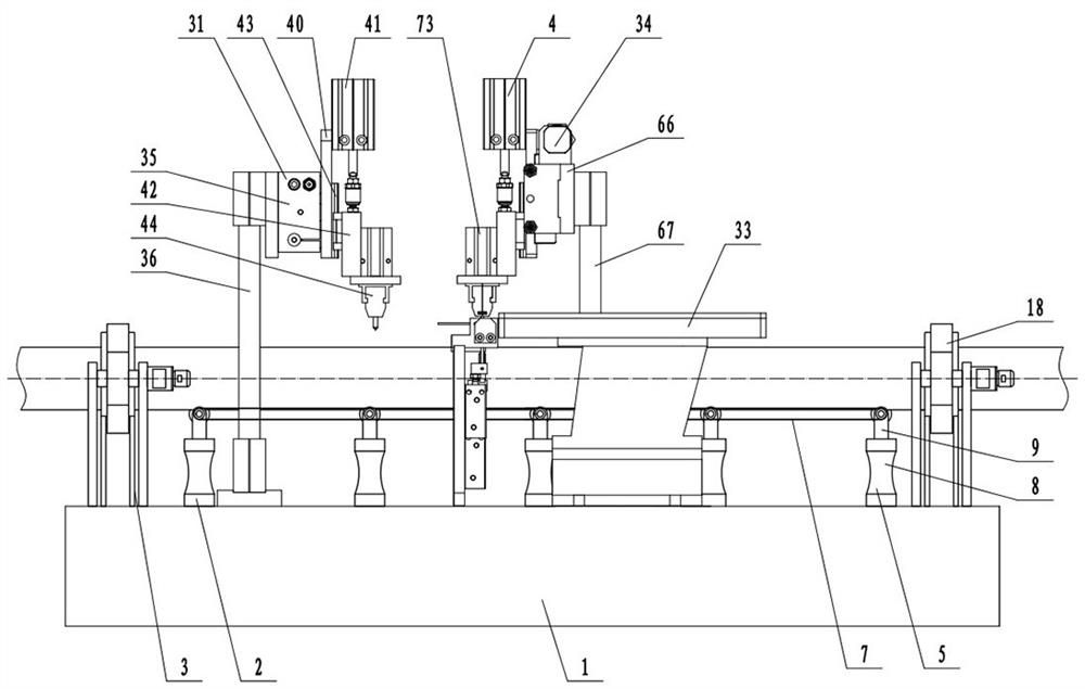 Novel cable pipeline assembling equipment