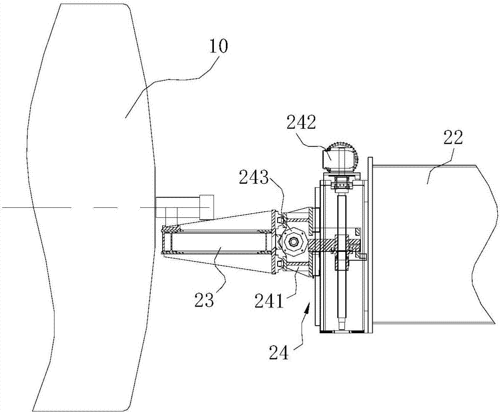 Sleeving device for tank