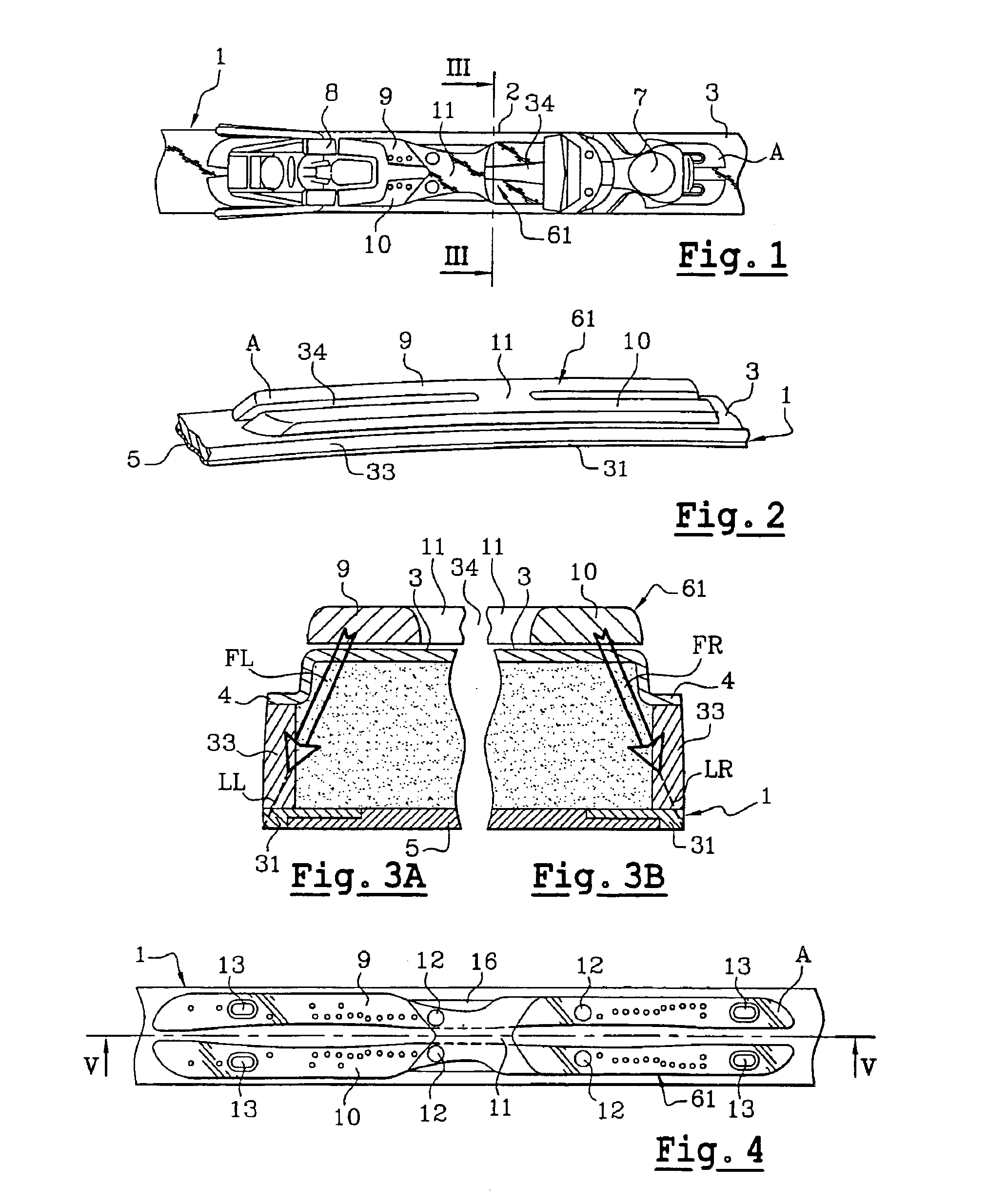 Platform for raising the bindings for a boot, and board for gliding over snow equipped with such a platform