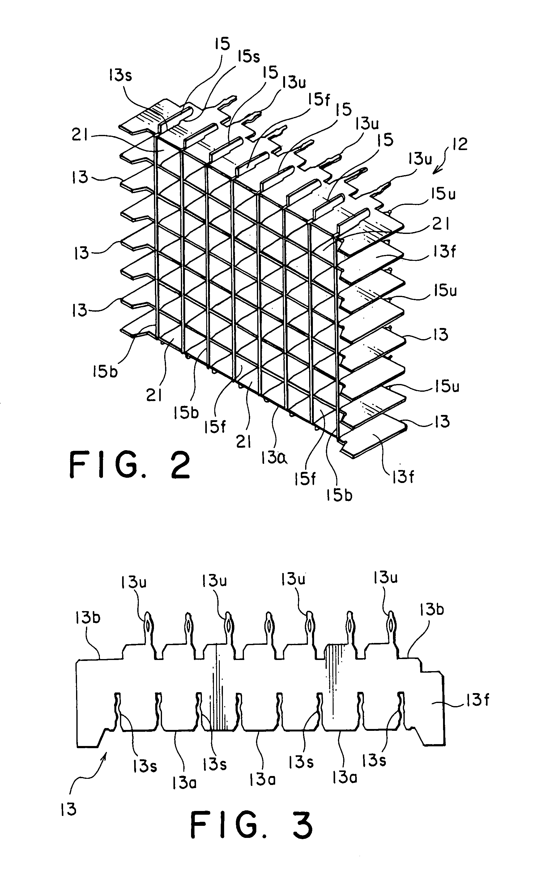 Electrical connector for use in transmitting a signal