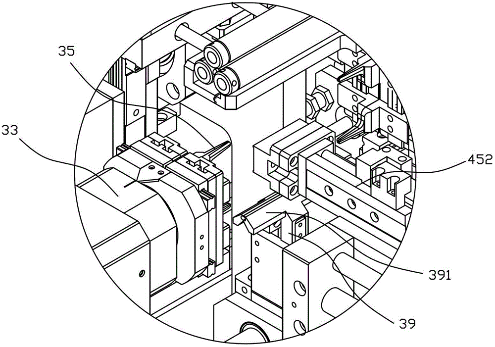 Winding laminating machine and laminating method thereof