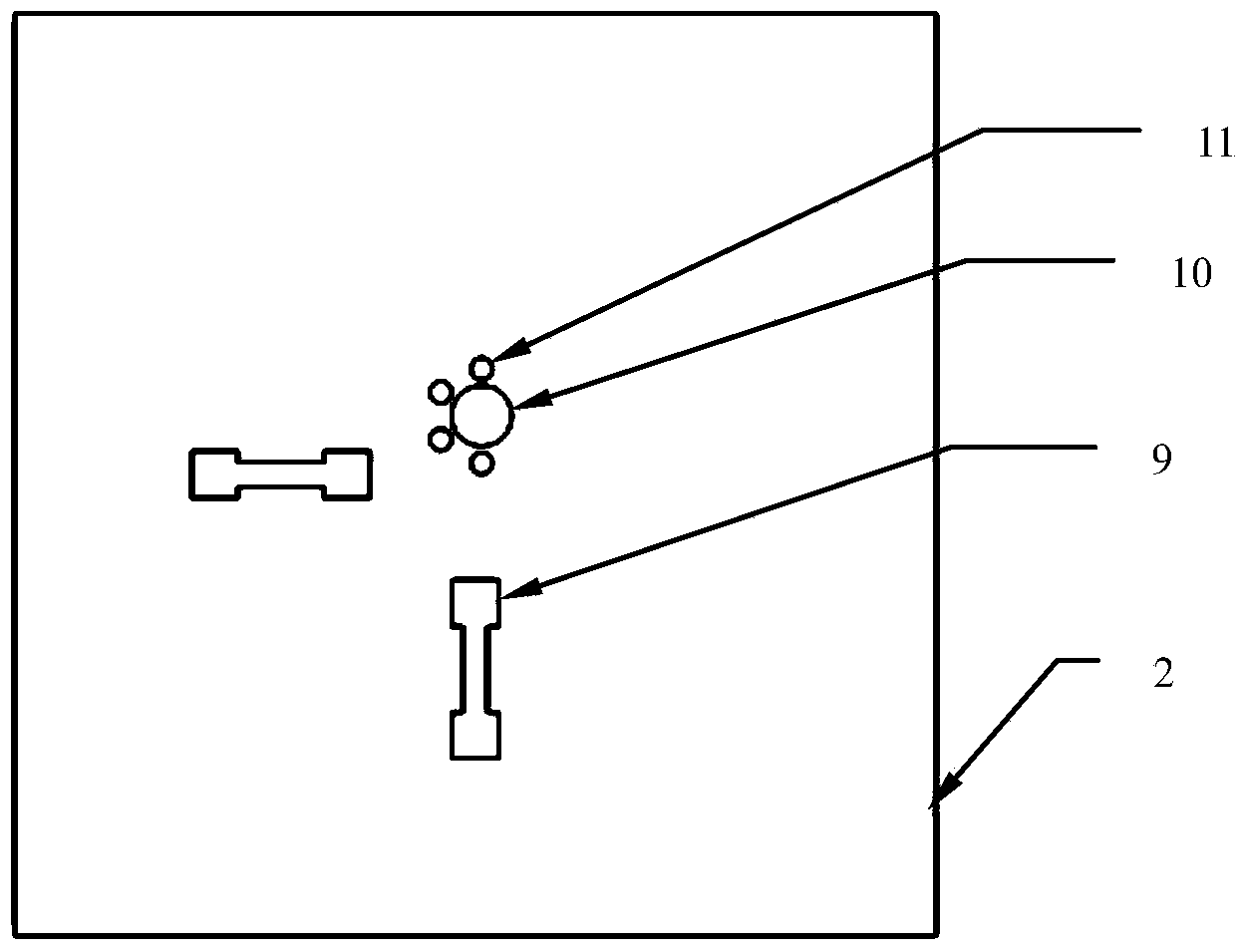 Low-cost microwave- and millimeter-wave polarized antenna of multi-layer PCB (Printed circuit board) process