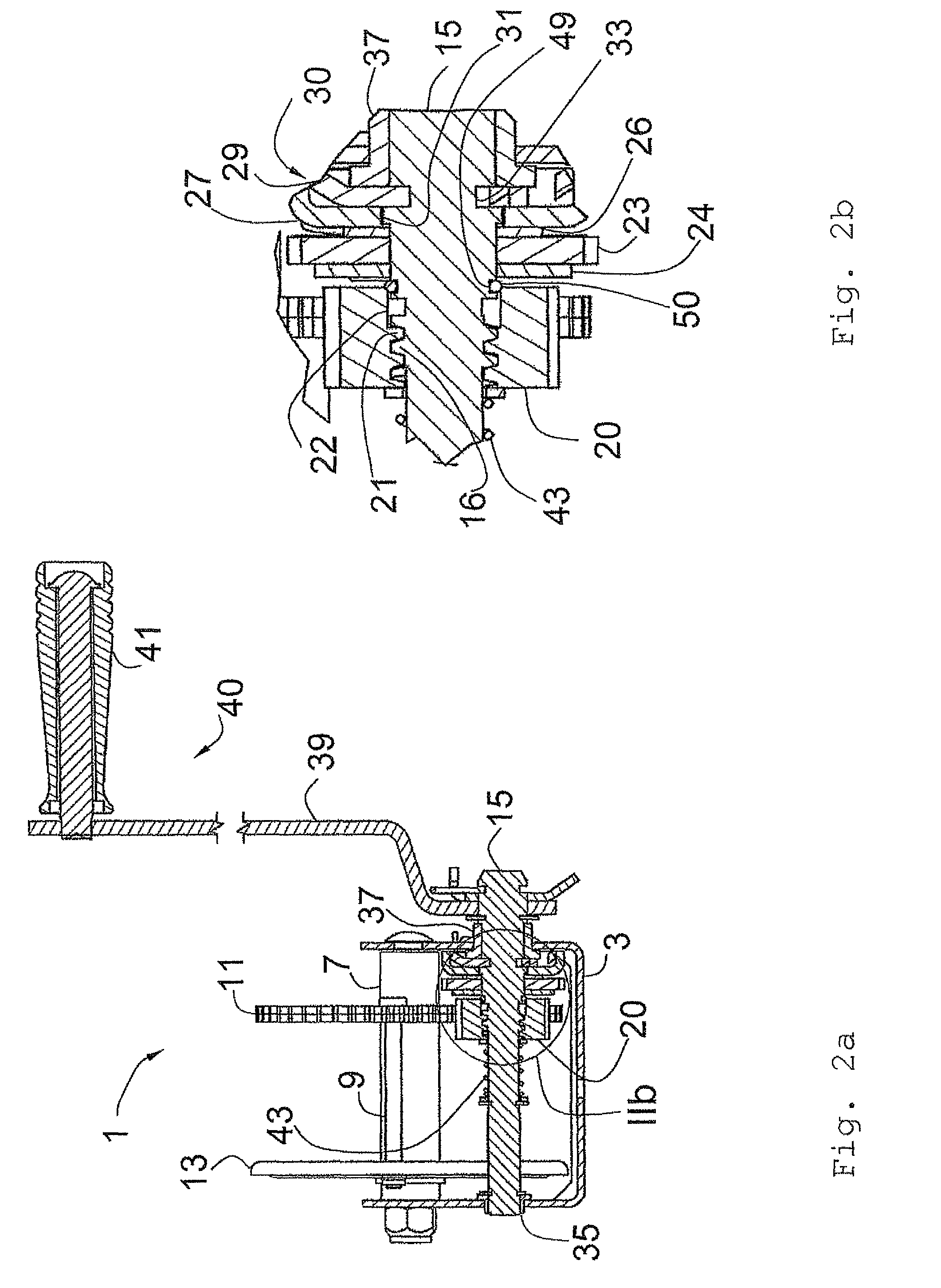 Hand winch with brake and freewheel