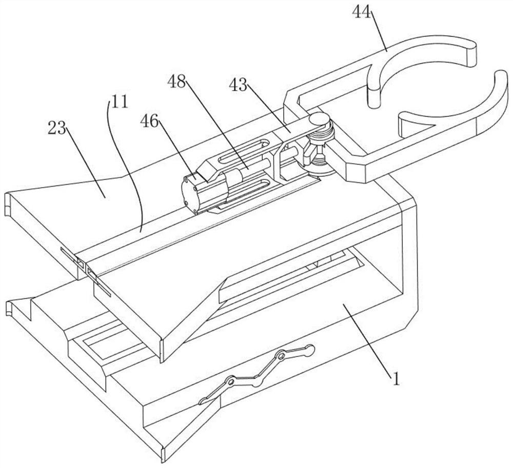 Tool arranged on press machine and used for forging wind power flange blank and punching through center hole