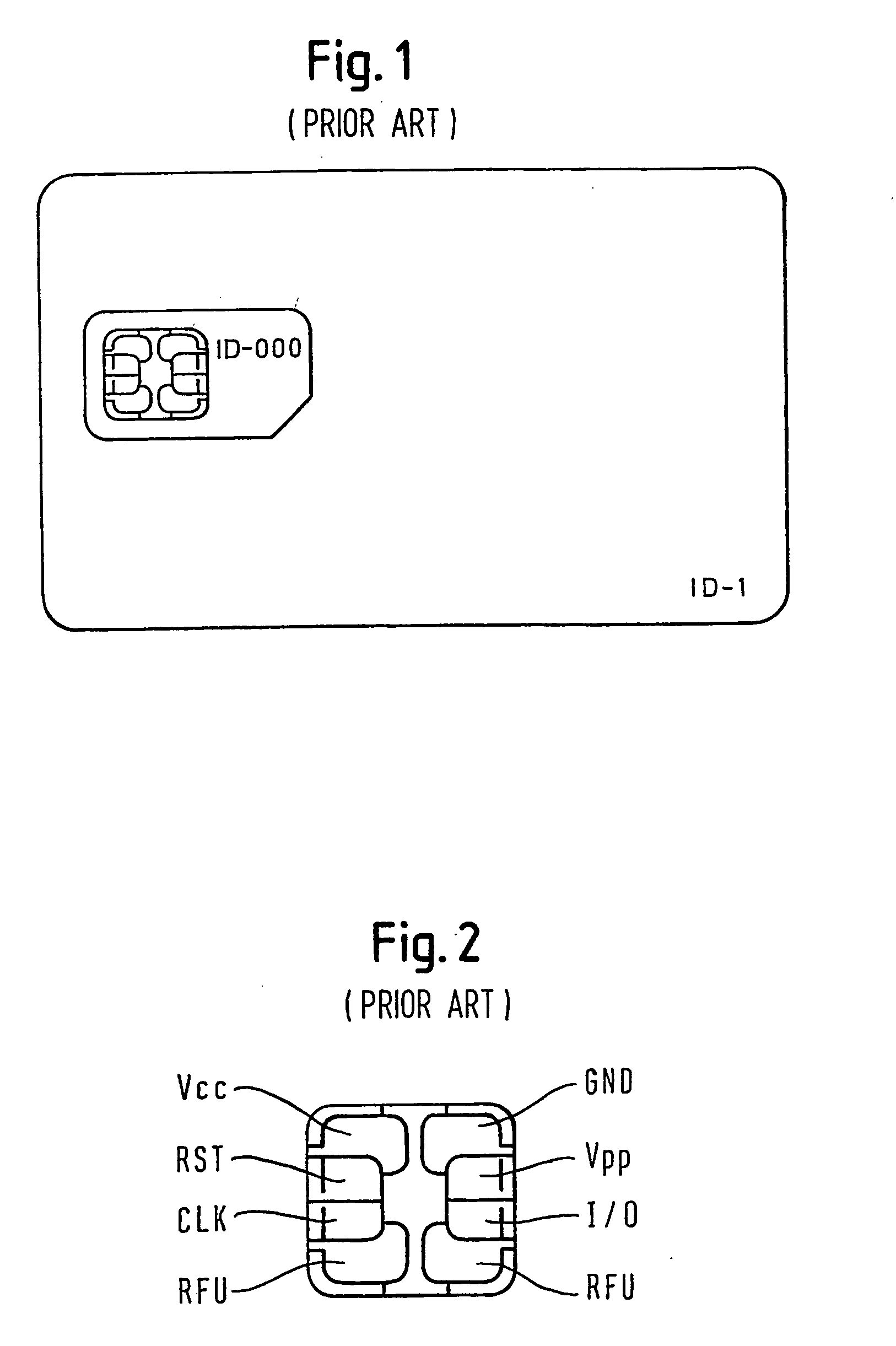 Chip card of reduced size with backward compatibility and adapter for a reduced size chip card