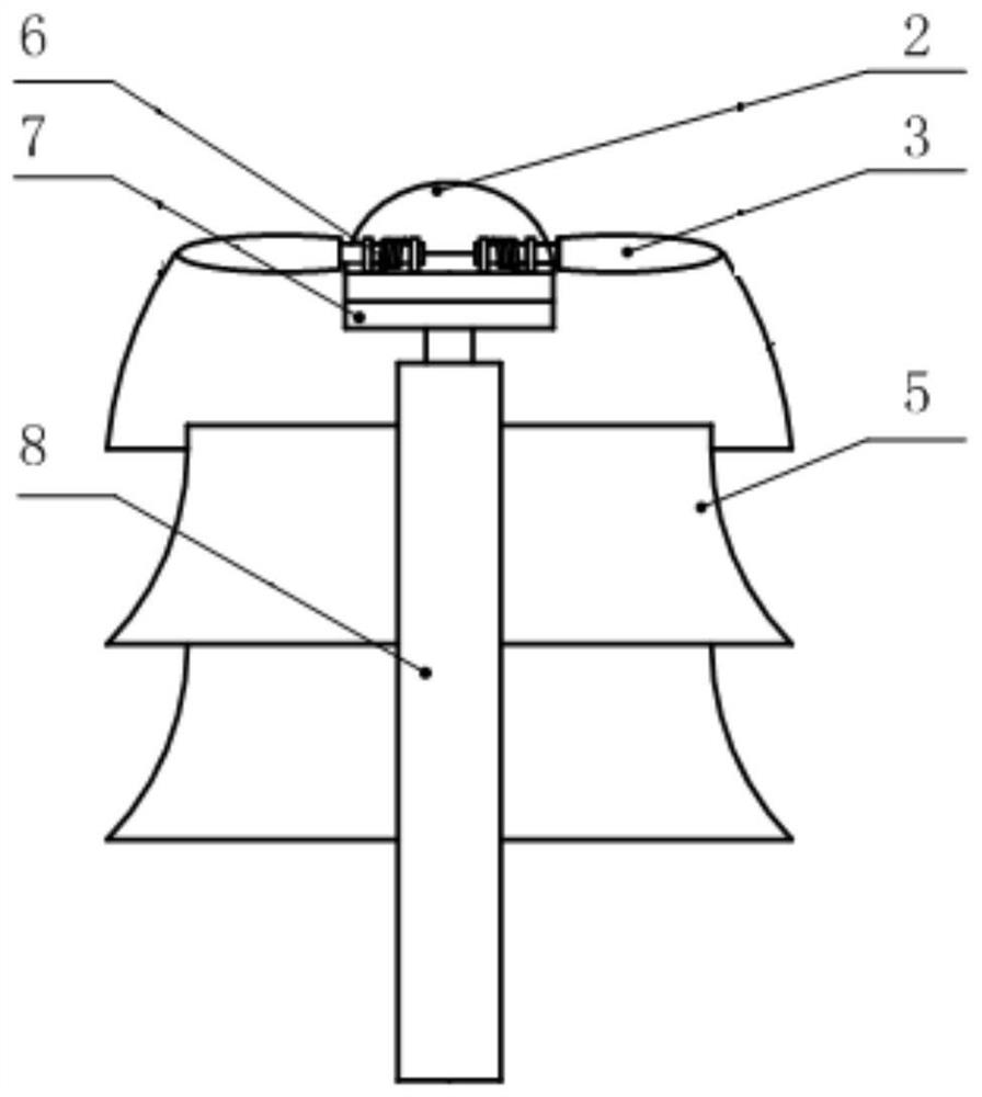 Adaptive variable pitch vertical axis wind turbine driving device and wind turbine