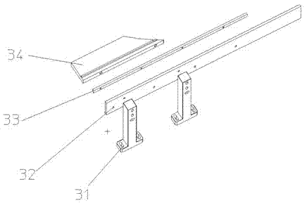 Differential feeding mechanism for automatic directional sequencing