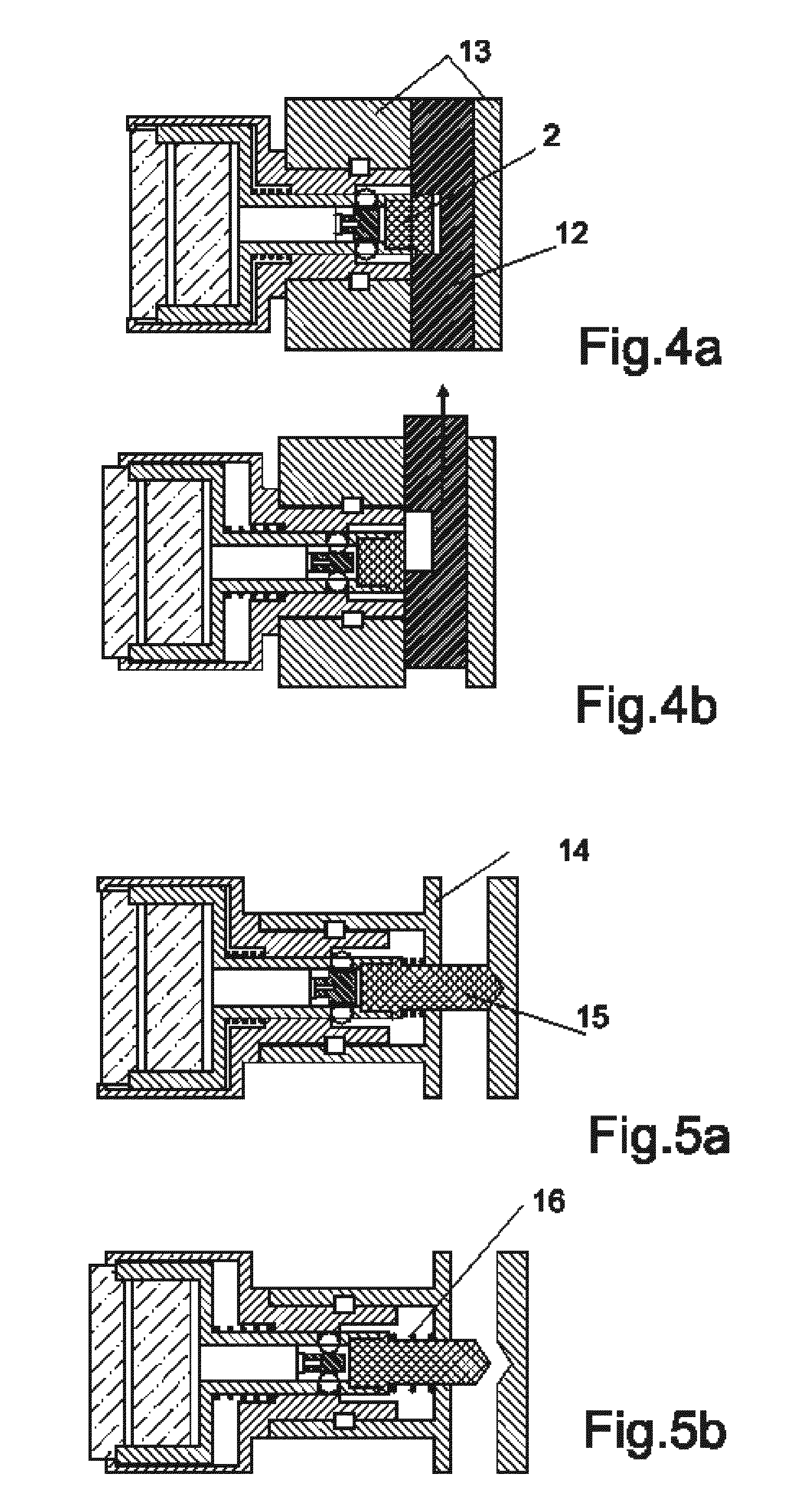 Electronic device for a mechanical blocking.