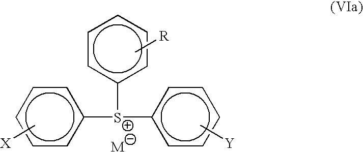 Photoresist compositions and methods and articles of manufacture comprising same