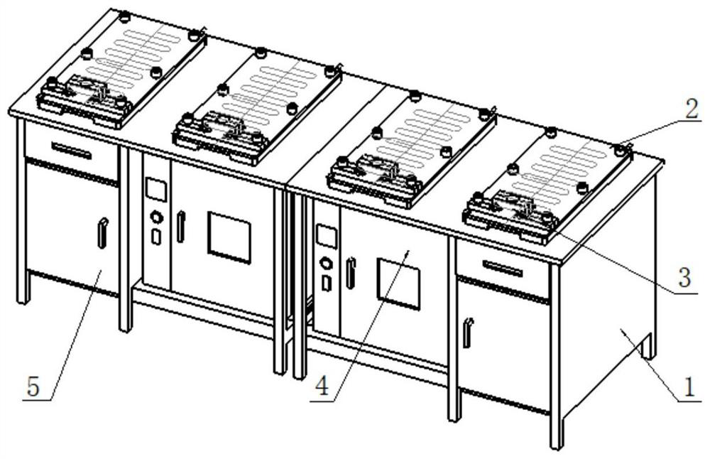 Fluidity measuring device and measuring method for low-temperature mold material