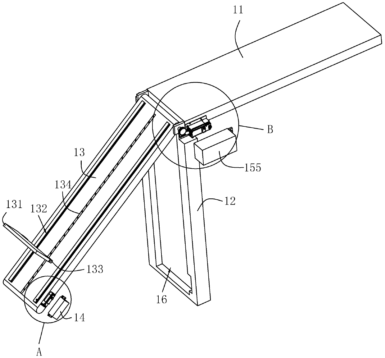 CNC saw convenient for feeding