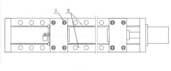 Clamping and moving device and method of cross beam of horizontal type tensile and compression testing machine