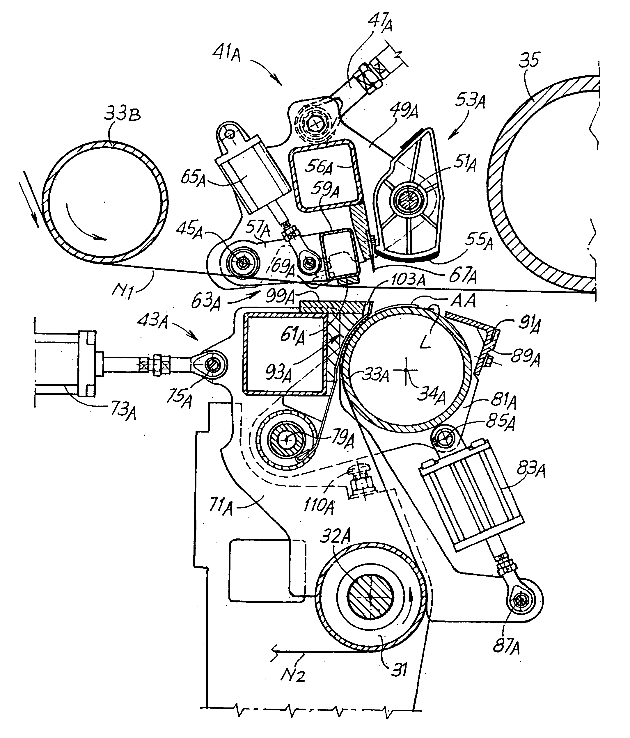 Splicing device for splicing two web materials together, unwinder comprising said slicing device and relative method