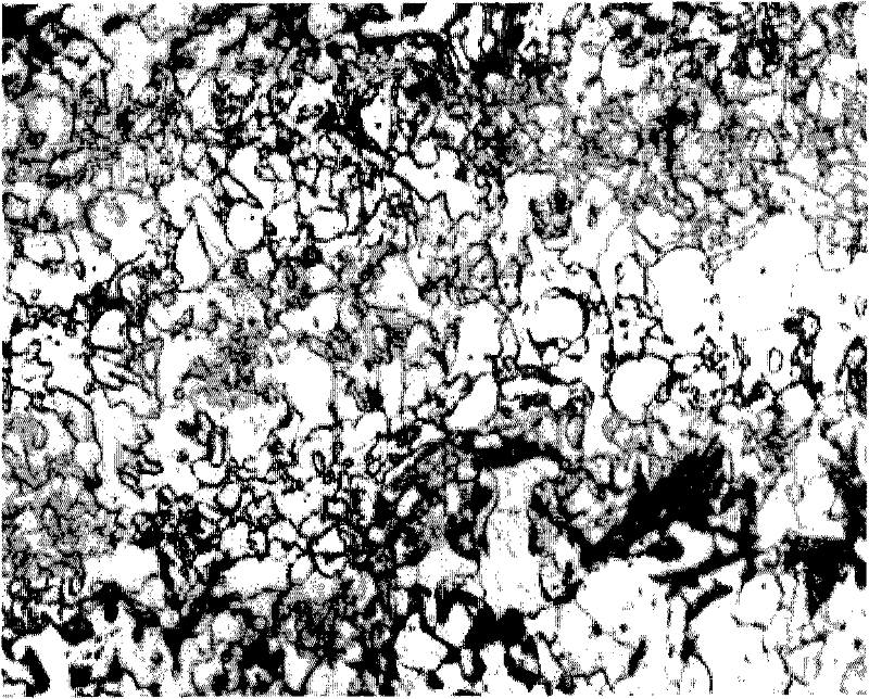 Normalized steel plate resistant to high temperature pwht softening and manufacturing method thereof