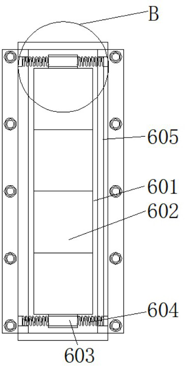 Ultra-light wheel with balance adjusting structure