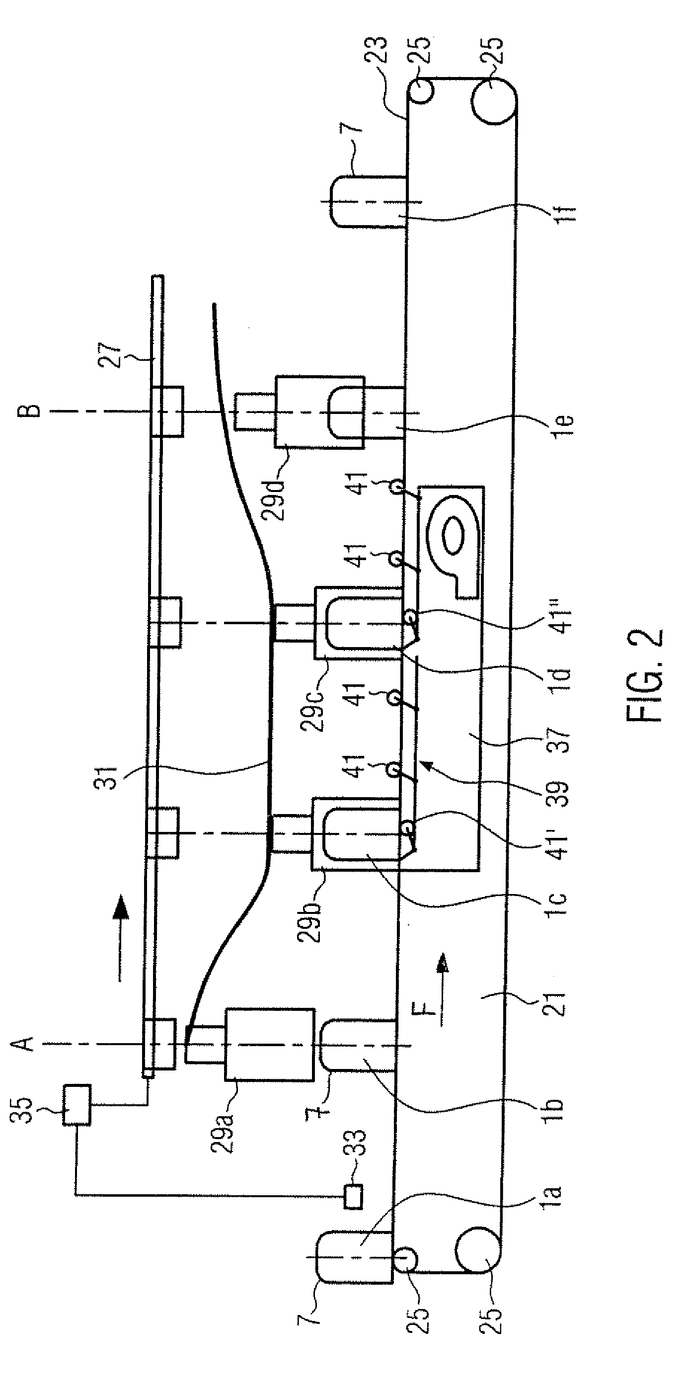 Machine and method for shrink-fitting of shrink wrap film onto packages