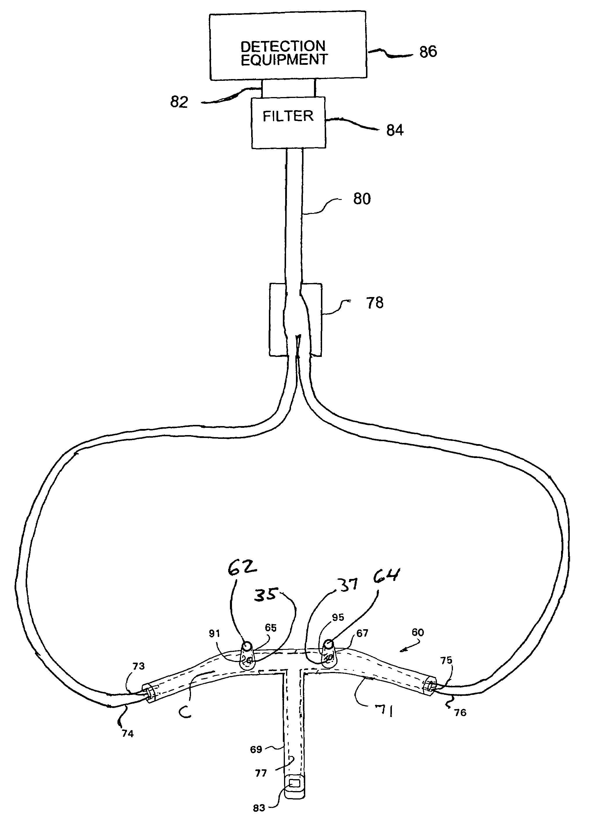 Nasal cannula for acquiring breathing information