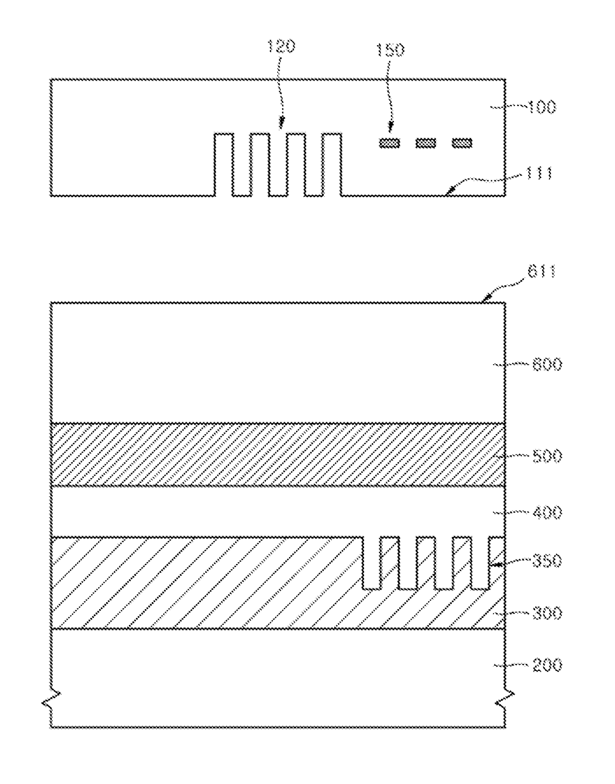 Imprint templates with alignment marks and methods of forming imprint patterns using the same