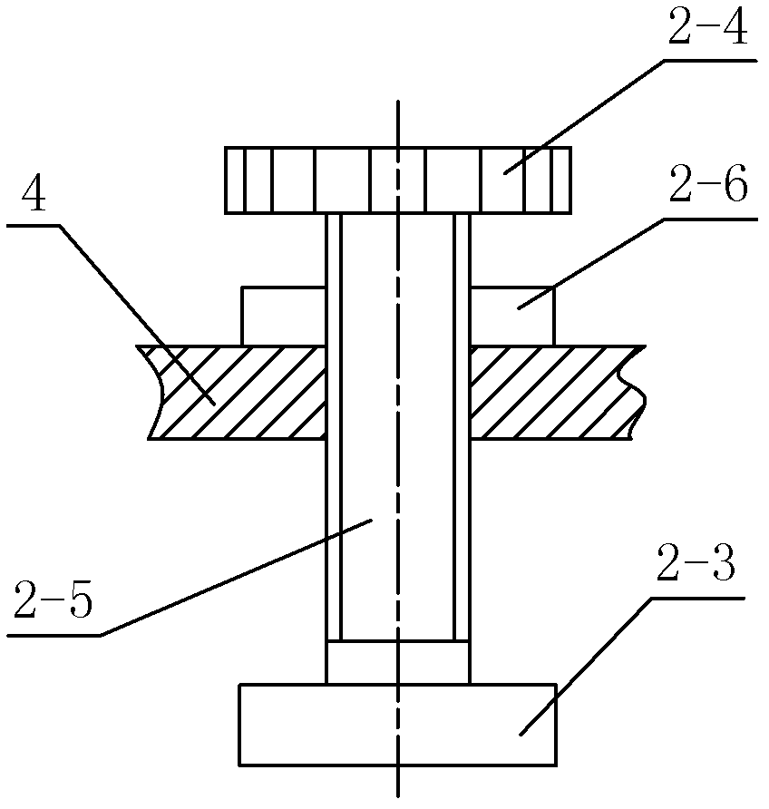 Device for absorbing vibration through nonlinear energy transfer and collision energy consumption