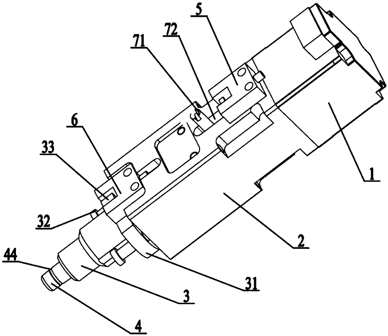 Apparatus and method for picking-up and placing reaction cup and equipment comprising apparatus