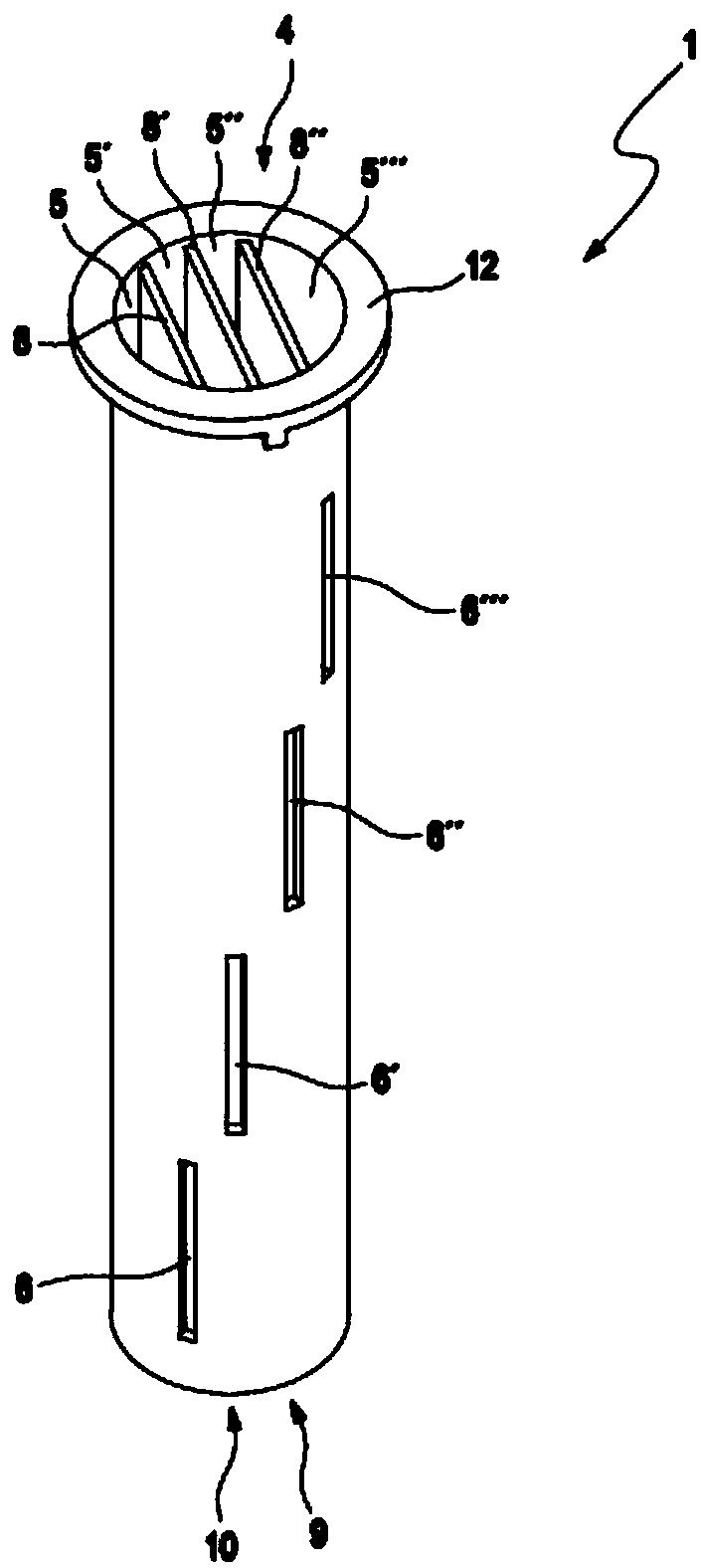 Liner tube for inlet channel of plate heat exchanger