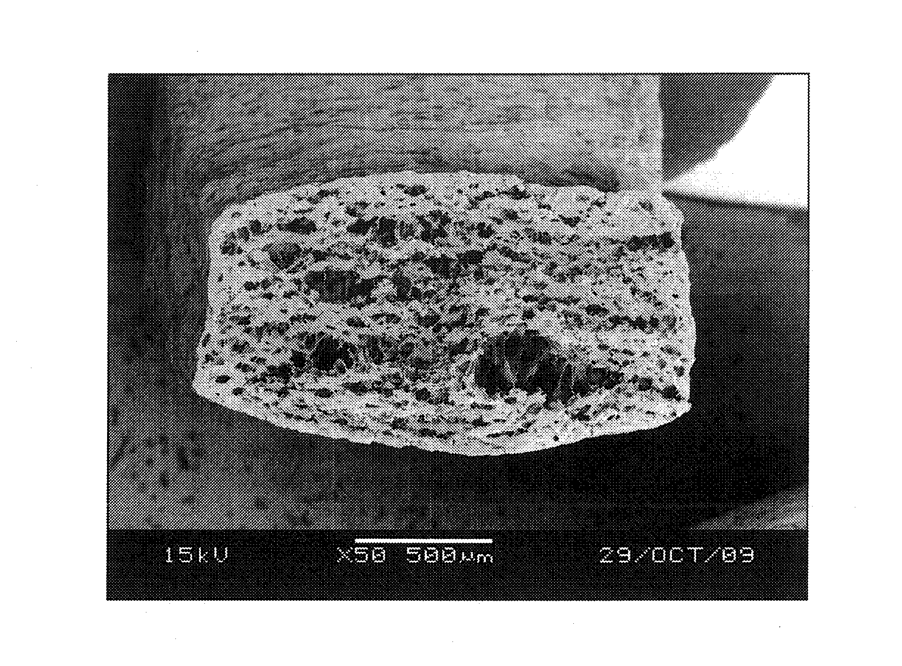 Method for producing instant noodles dried by hot air stream at high temperature