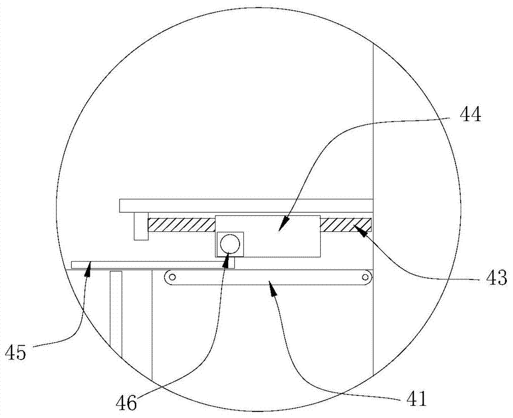 Automatic charging machine on punch