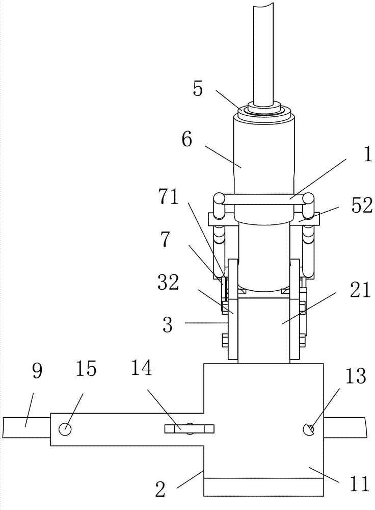 Cylinder head camshaft oil hole chamfering device