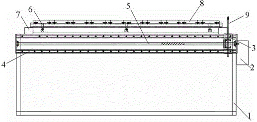 Automatic water removal device for elongated porous workpiece