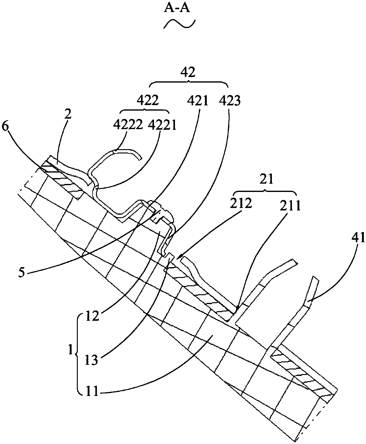 Rearview mirror installing structure and automobile