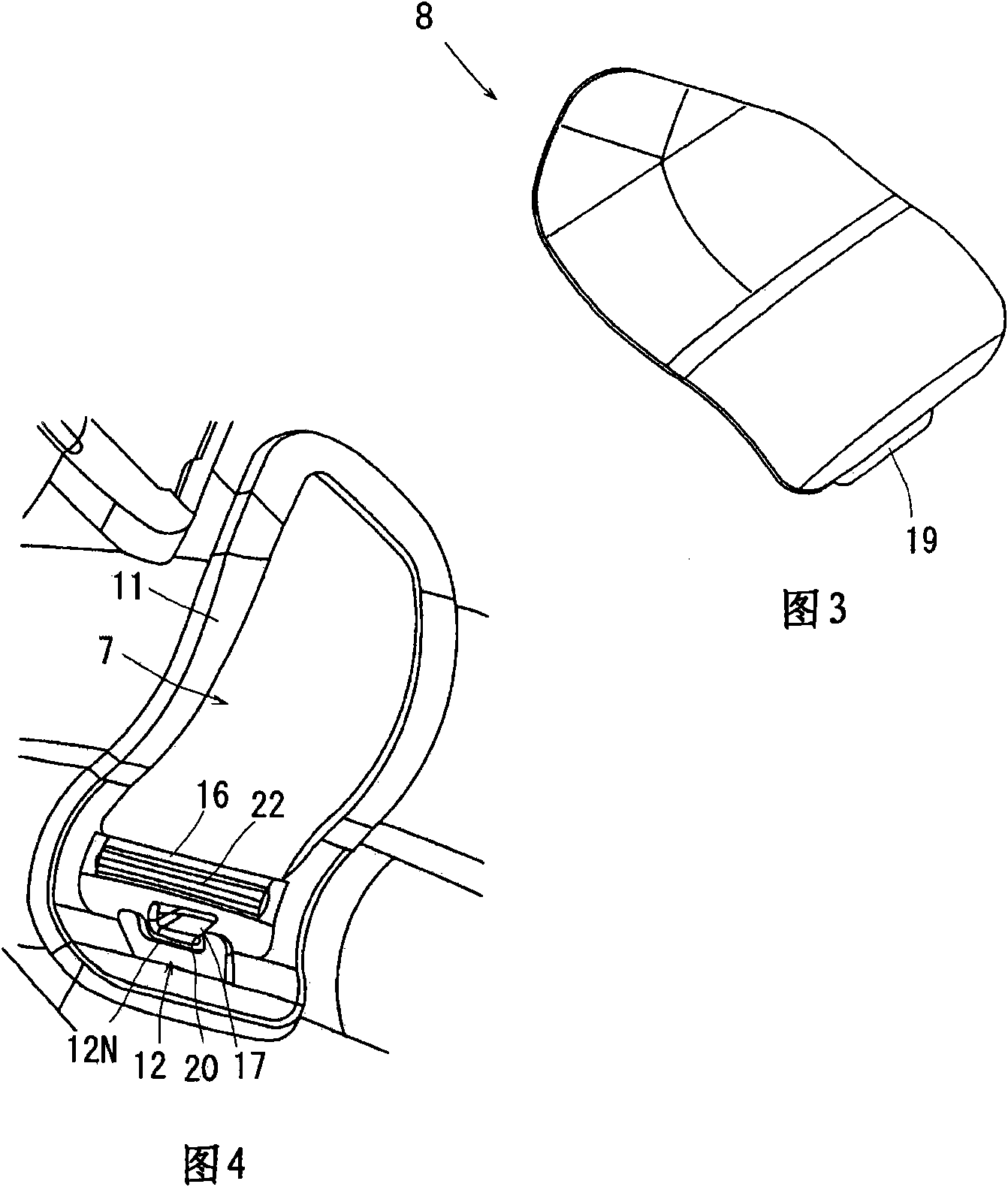 Cap mounting structure