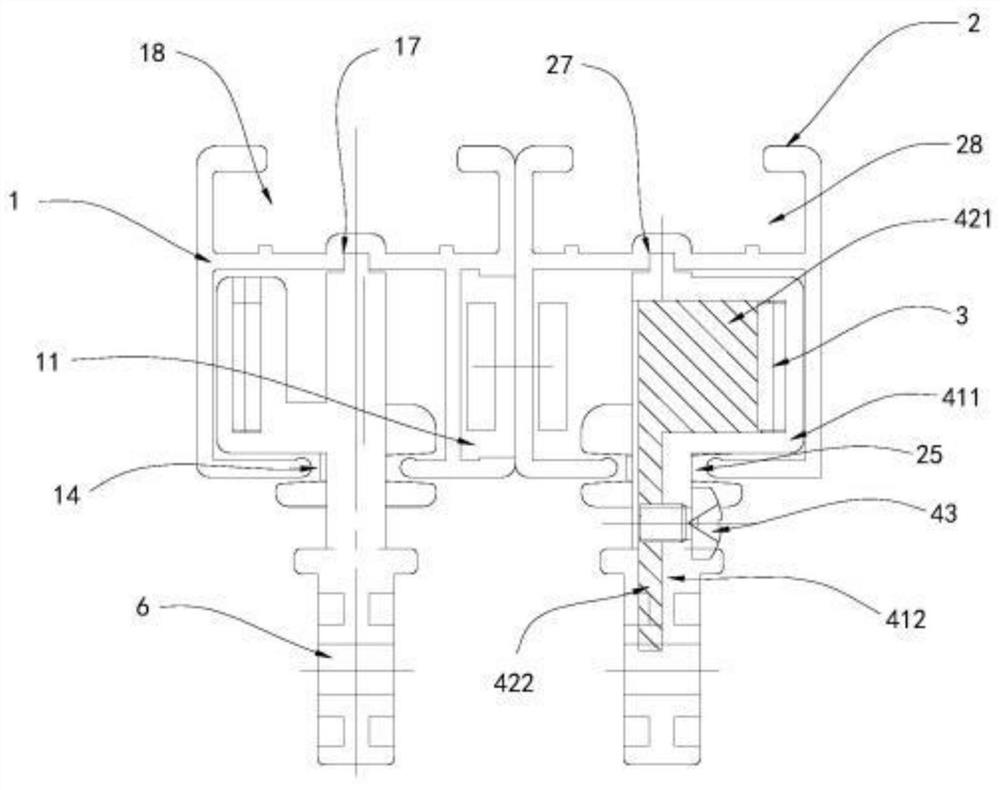 Curtain pulley mechanism and curtain guide rail capable of being telescopically adjusted