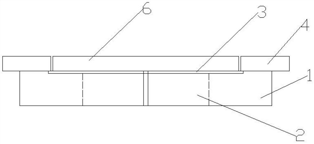 Vehicle stopping device for mine transport vehicle direction-adjusting rotating platform