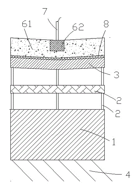 Explosive cladding structure of aluminum-titanium steel composite board and method for preparing aluminum-titanium steel composite board