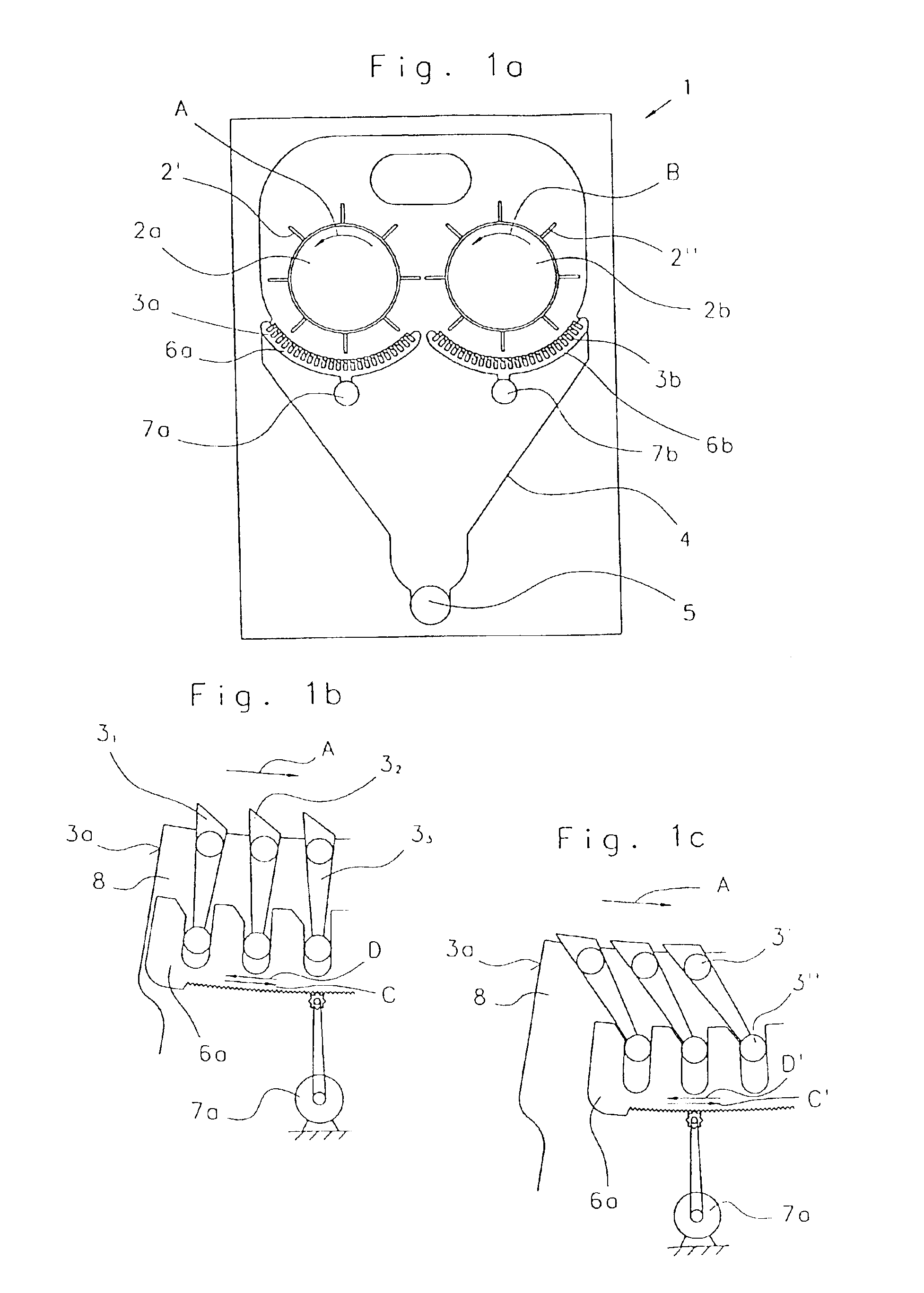 Method and apparatus at a spinning preparation machine for cleaning fiber material