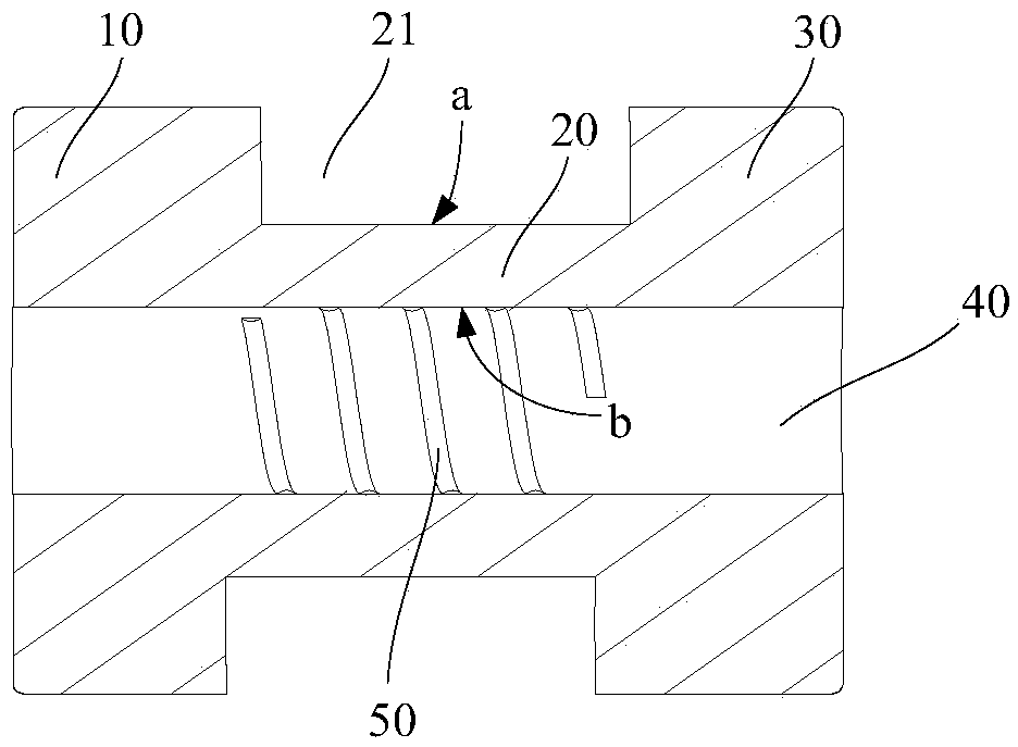 Porous heating body, atomizer including porous heating body, and porous body preparation method