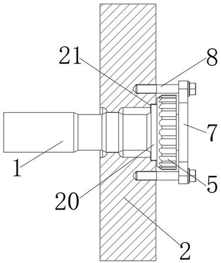 Novel structure for reducing stress concentration of pull rod of injection molding machine